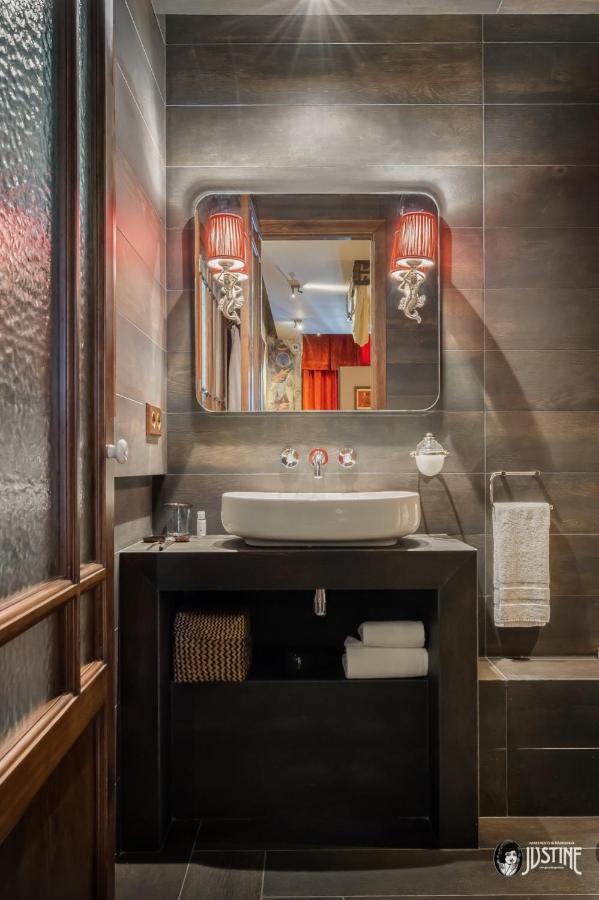 Suite Opium Den By Justine Apartments Apartamento Turistico En Madrid Rio Exterior photo